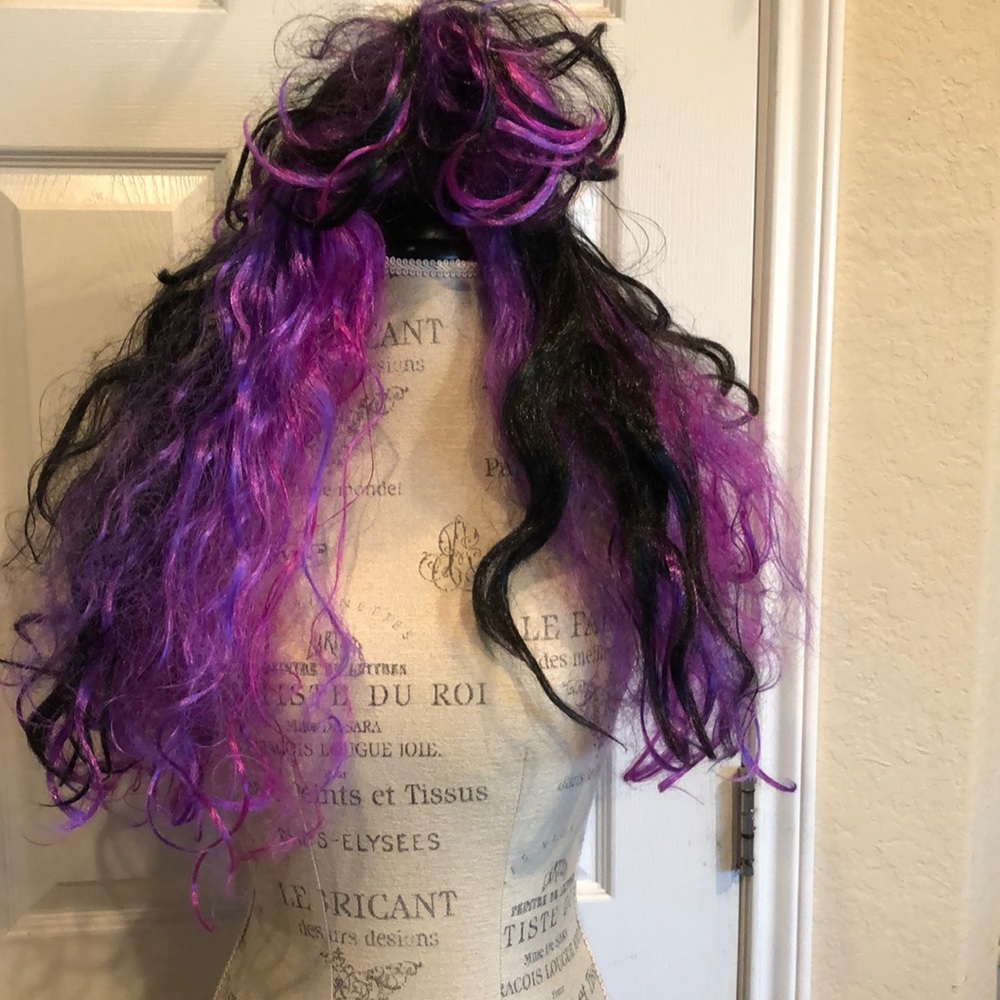 Halloween wig